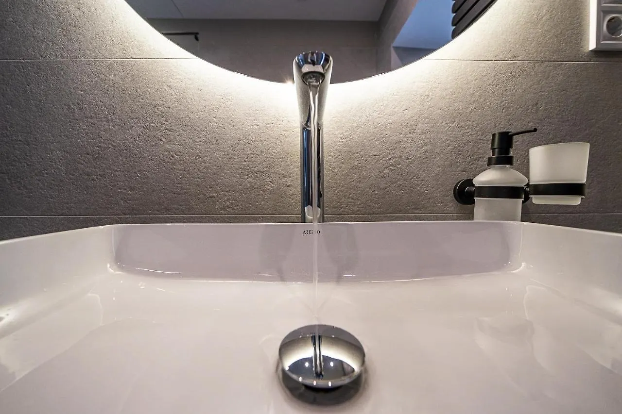 Отель Karoly Boutique Suites, Best Location By Bqa Будапешт Венгрия