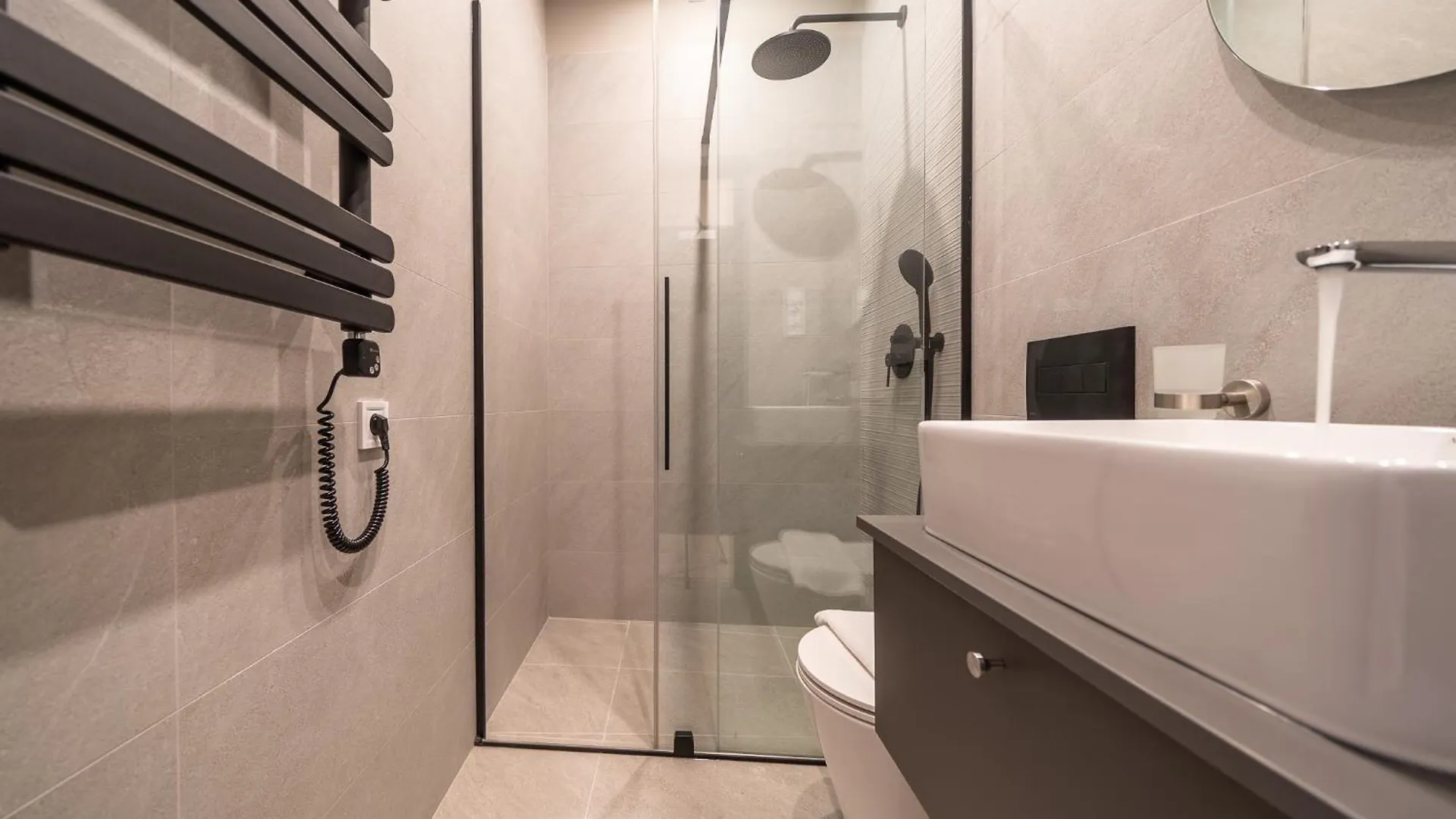 Karoly Boutique Suites, Best Location By Bqa Будапешт