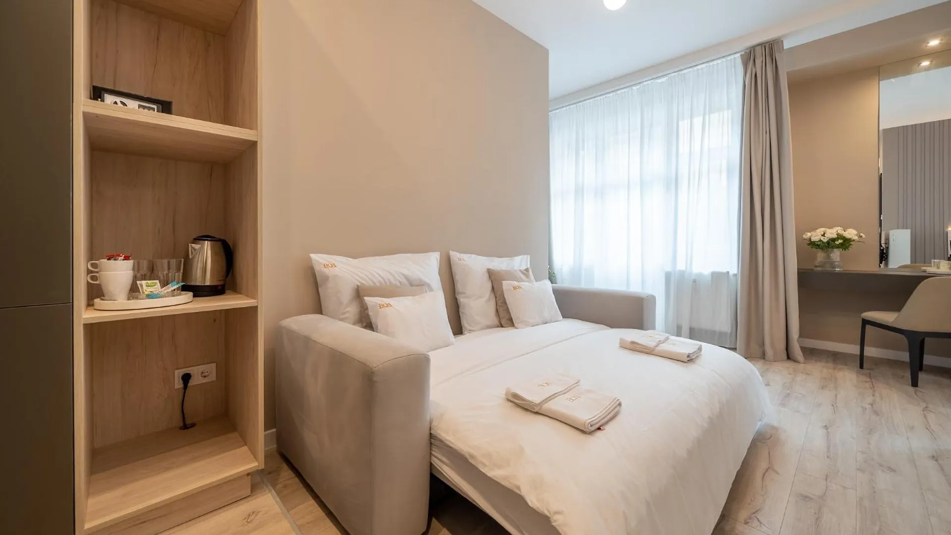 Отель Karoly Boutique Suites, Best Location By Bqa Будапешт