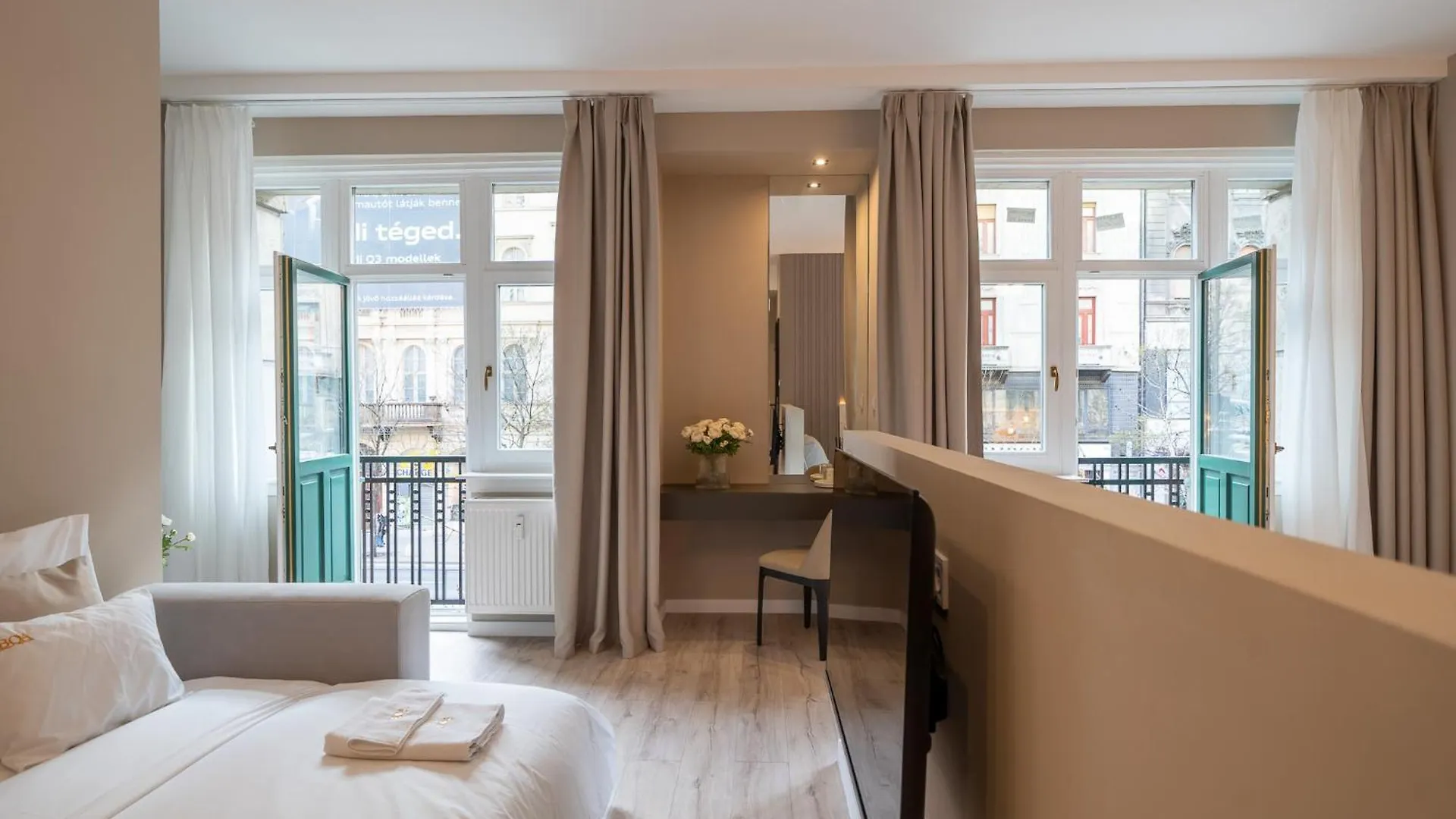 Отель Karoly Boutique Suites, Best Location By Bqa Будапешт