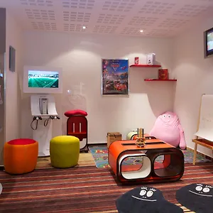 4* Ξενοδοχείο Novotel