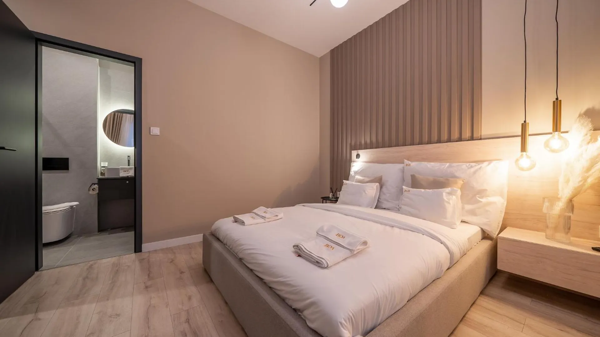 Отель Karoly Boutique Suites, Best Location By Bqa Будапешт